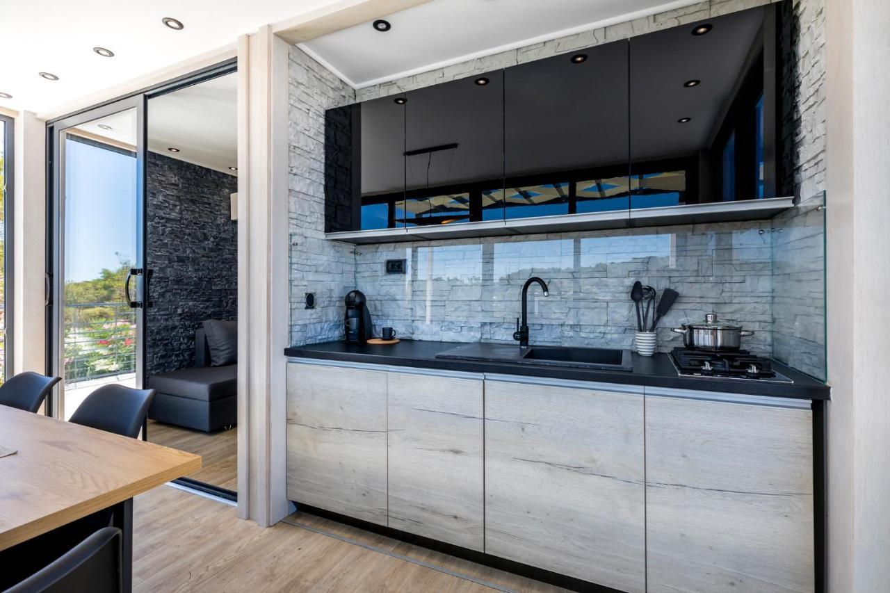 Living Point Mobile Homes