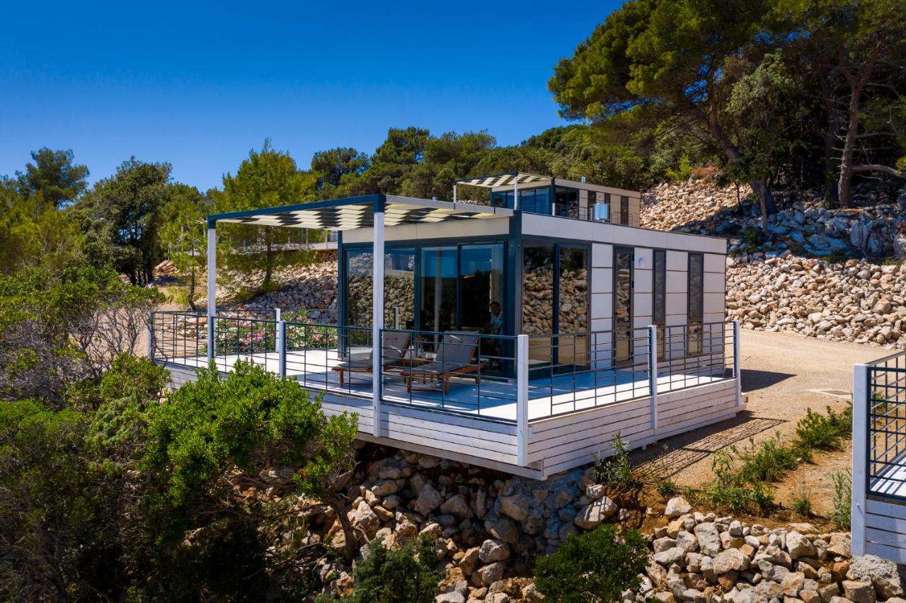 Living Point Mobile Homes *